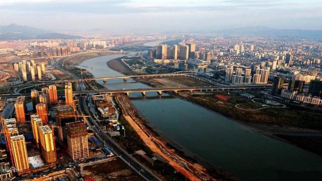 福建，梦想起航的自信旅程与学习变化的力量