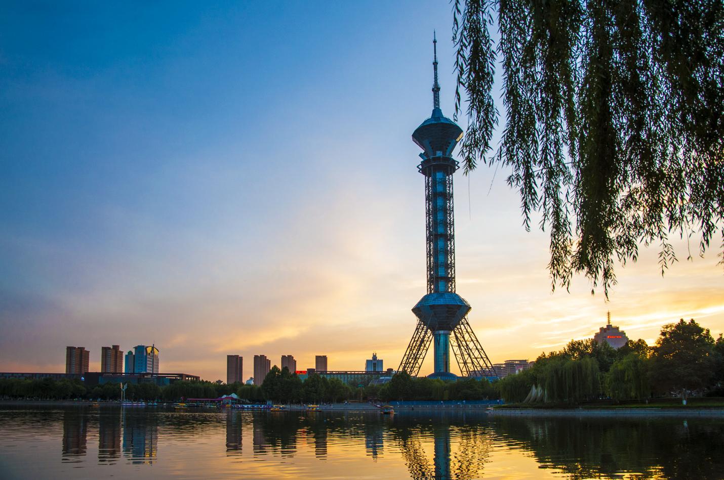 石家庄盛会,嘉宾云集,观众热情如火