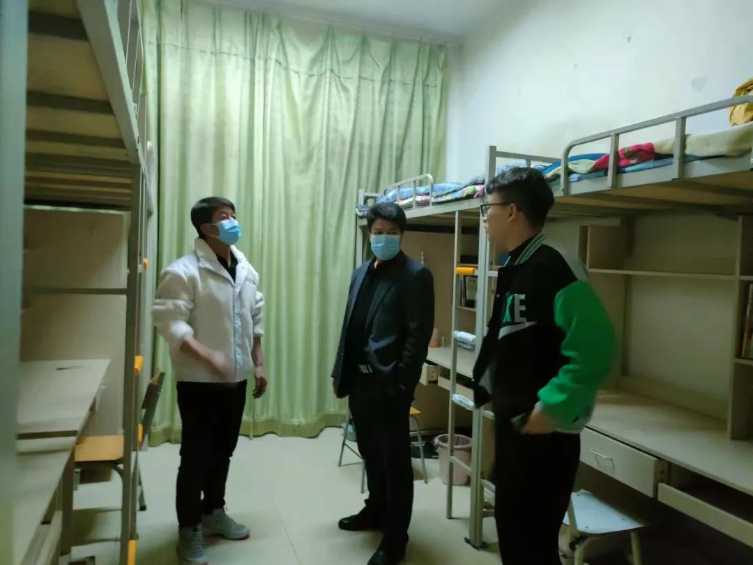 宁夏阳光下的欢声笑语