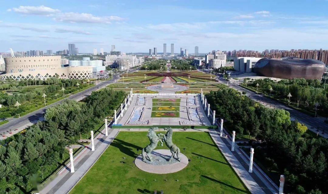 鄂尔多斯,沙漠明珠的启示与奋斗之路